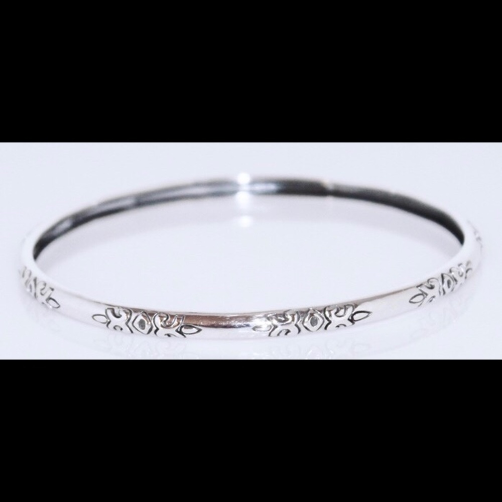 Silpada Willow Bangle
